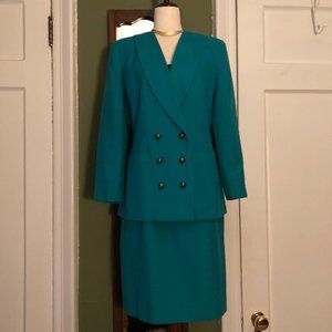 Christopher size 10P turquoise green vintage  classic women shingle